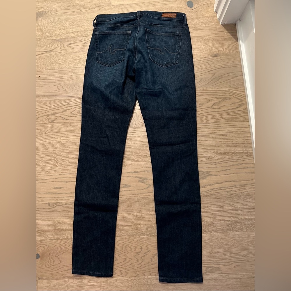 AG Jeans size 26 R, barely worn - Picture 2 of 3